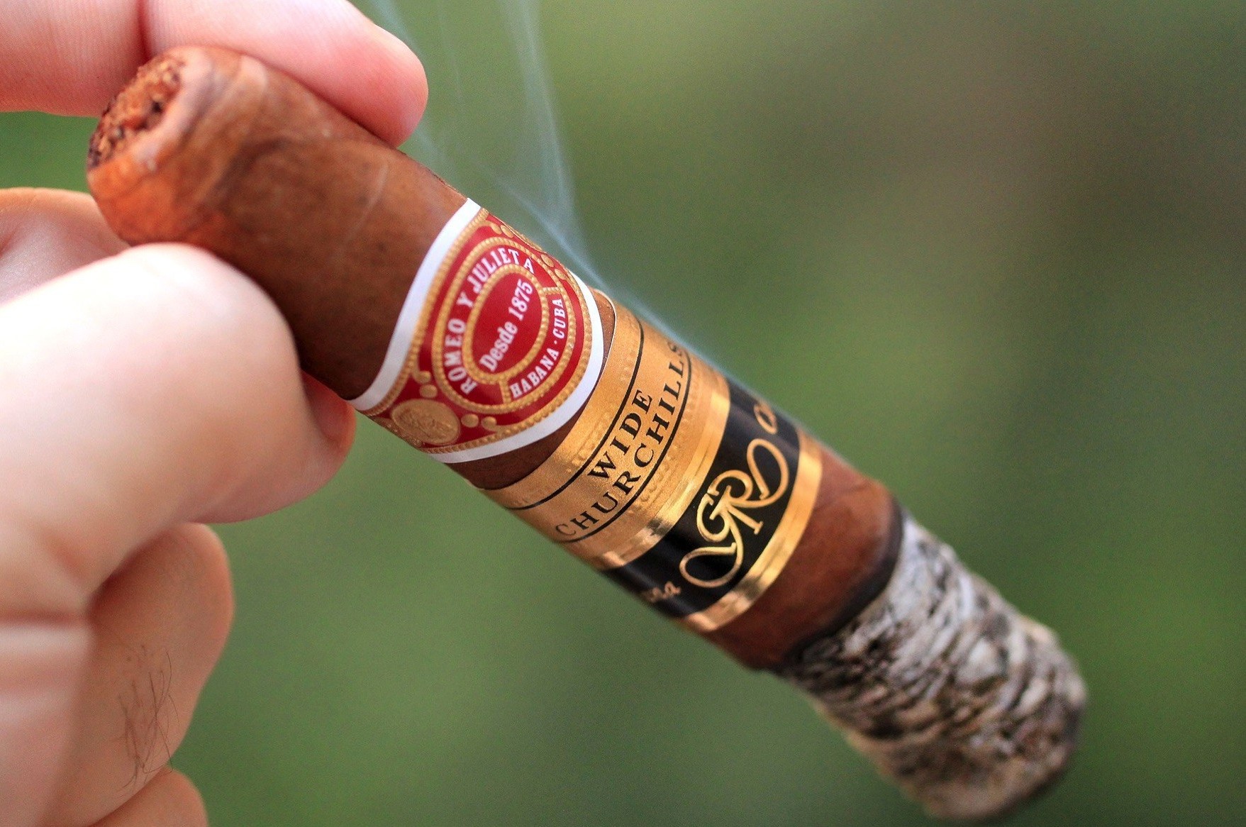 Romeo Julieta Wide Churchills